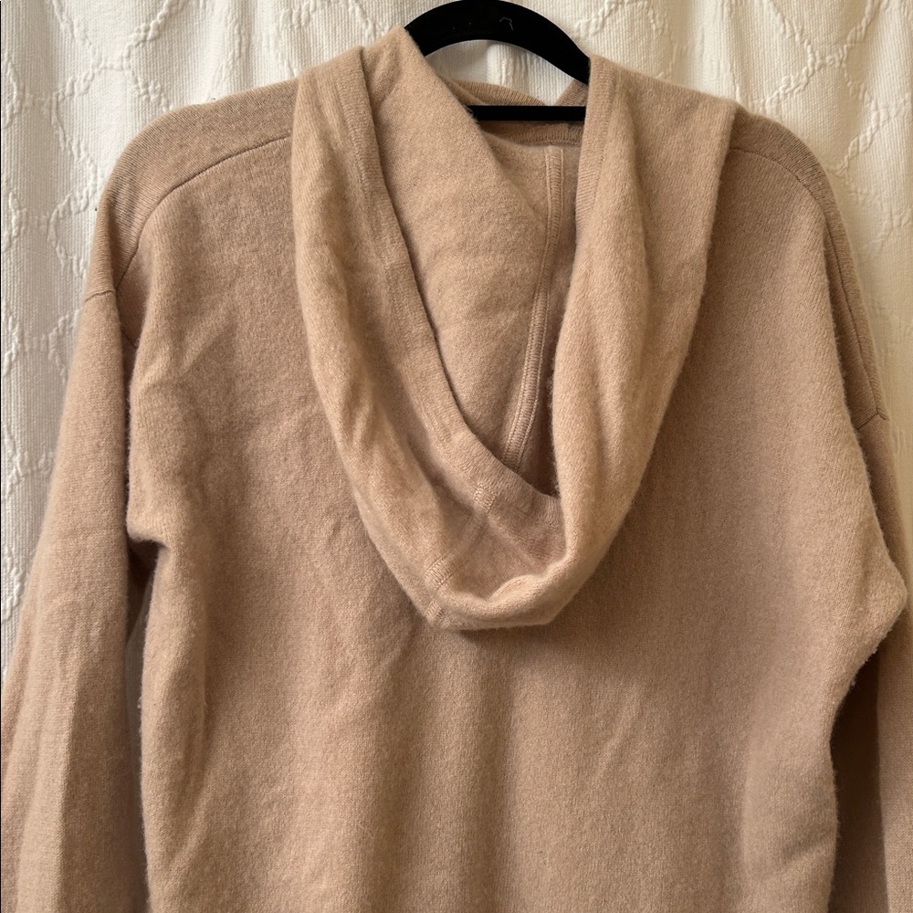 NAADAM Women’s pink/rose Hoodie Sweater - Picture 6 of 6